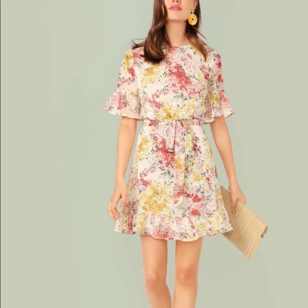 NWOT Ruffle Trim Belted Floral Print Dress